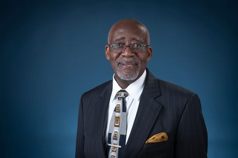 Arnold Hampton